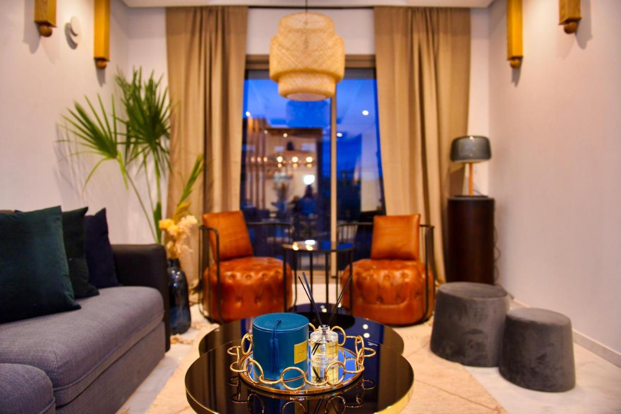 Appartement De Prestige Climatise A L'Hivernage 400M De La Gare Marrakesh Exterior photo